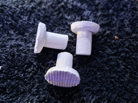 Round textured plugs 19.05mm dia white